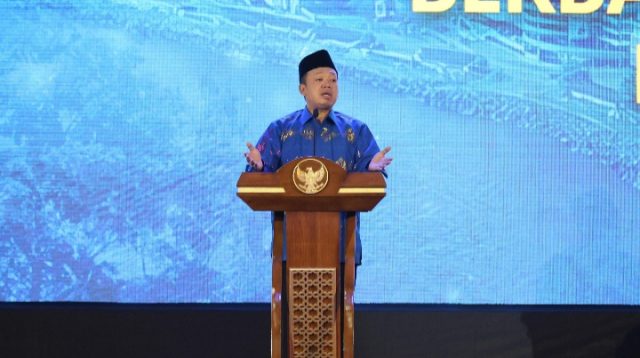 Menteri Nusron